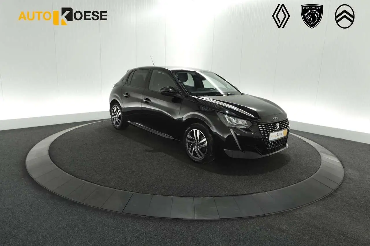 Photo 1 : Peugeot 208 2023 Petrol