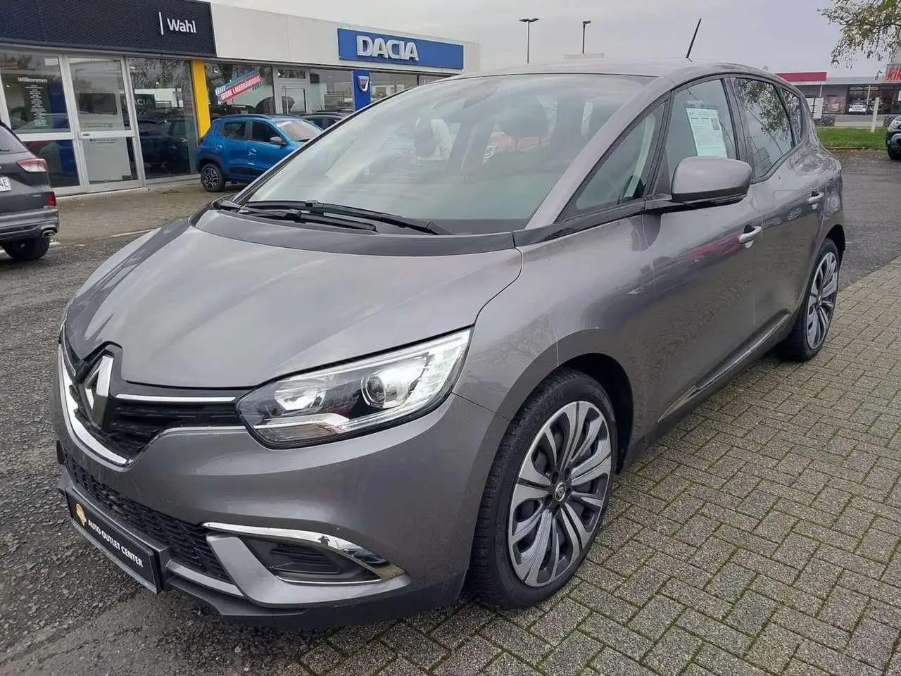 Photo 1 : Renault Scenic 2021 Essence