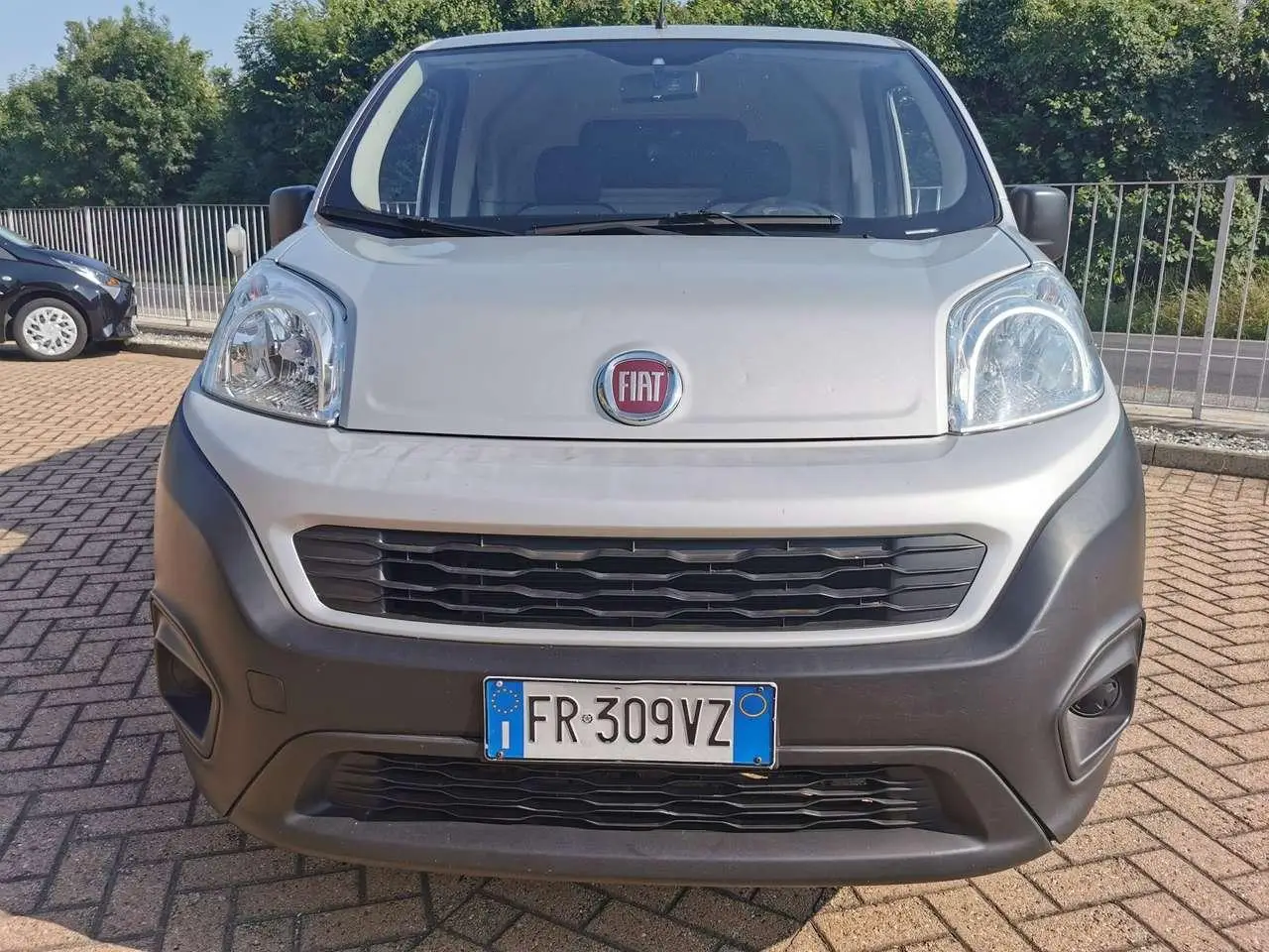 Photo 1 : Fiat Fiorino 2018 Petrol