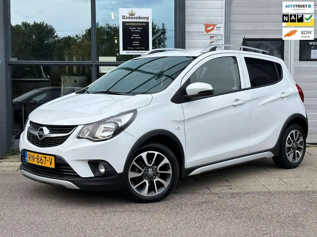 Photo 1 : Opel Karl 2018 Essence