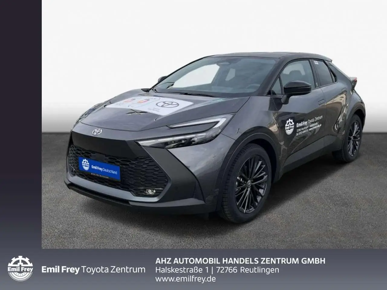 Photo 1 : Toyota C-hr 2024 Petrol