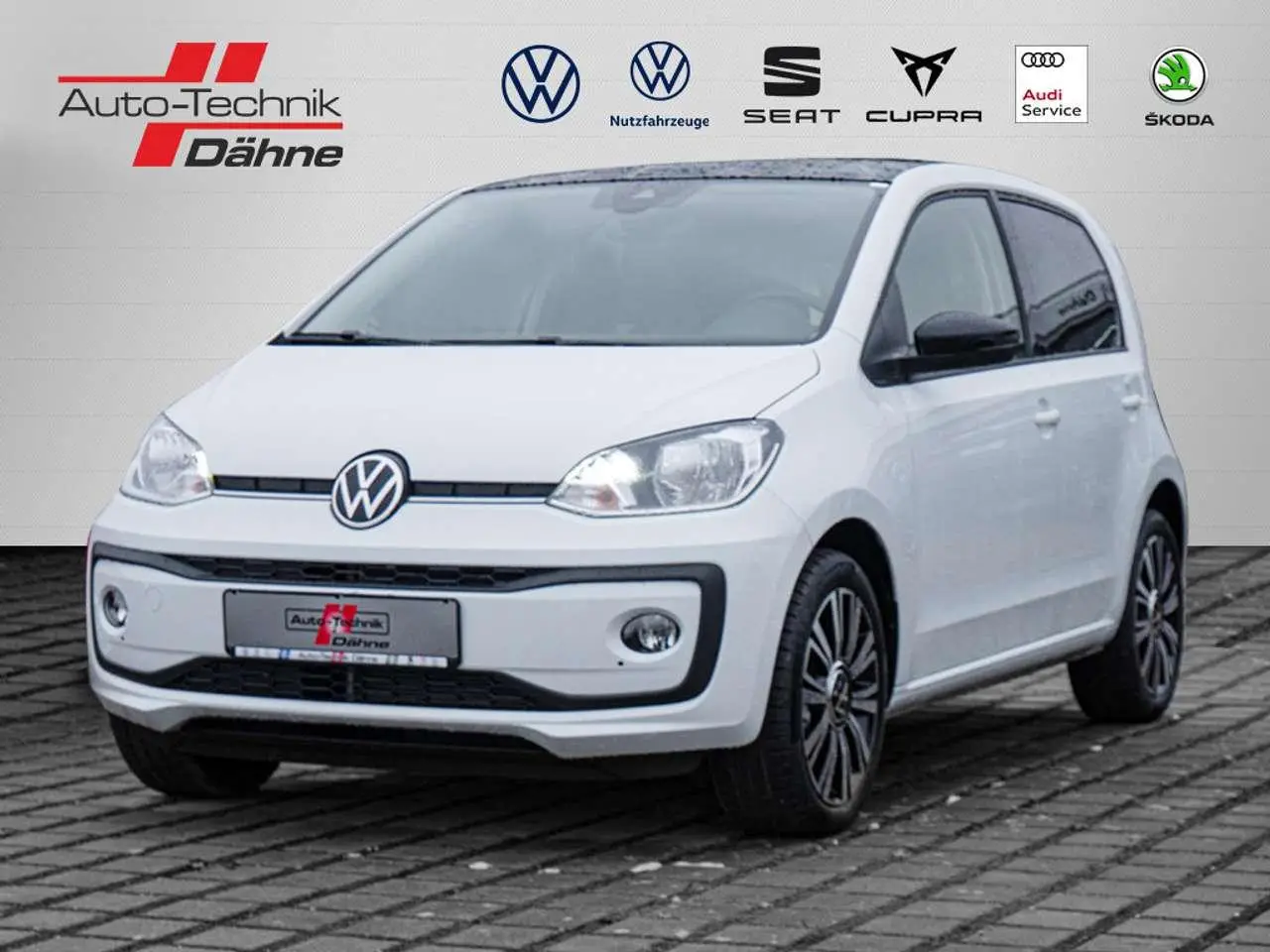 Photo 1 : Volkswagen Up! 2023 Essence