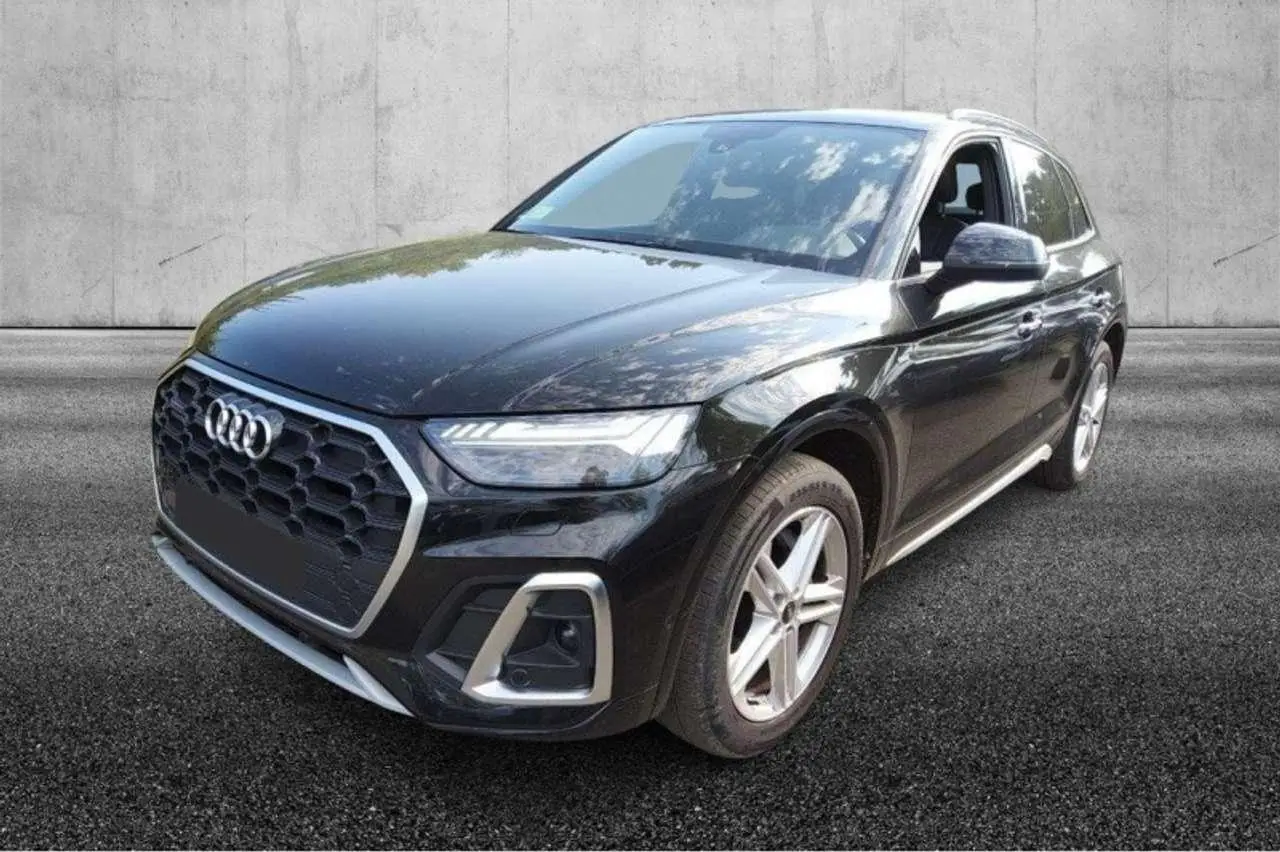 Photo 1 : Audi Q5 2021 Hybrid