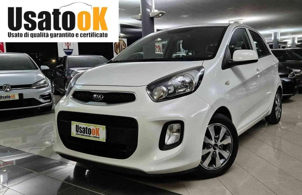 Photo 1 : Kia Picanto 2017 Petrol