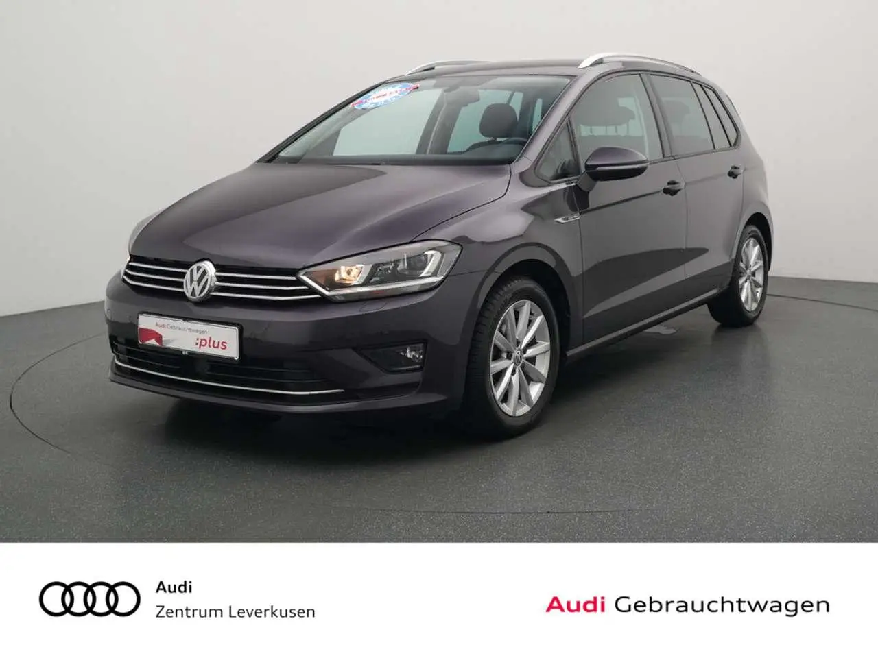 Photo 1 : Volkswagen Golf 2017 Petrol