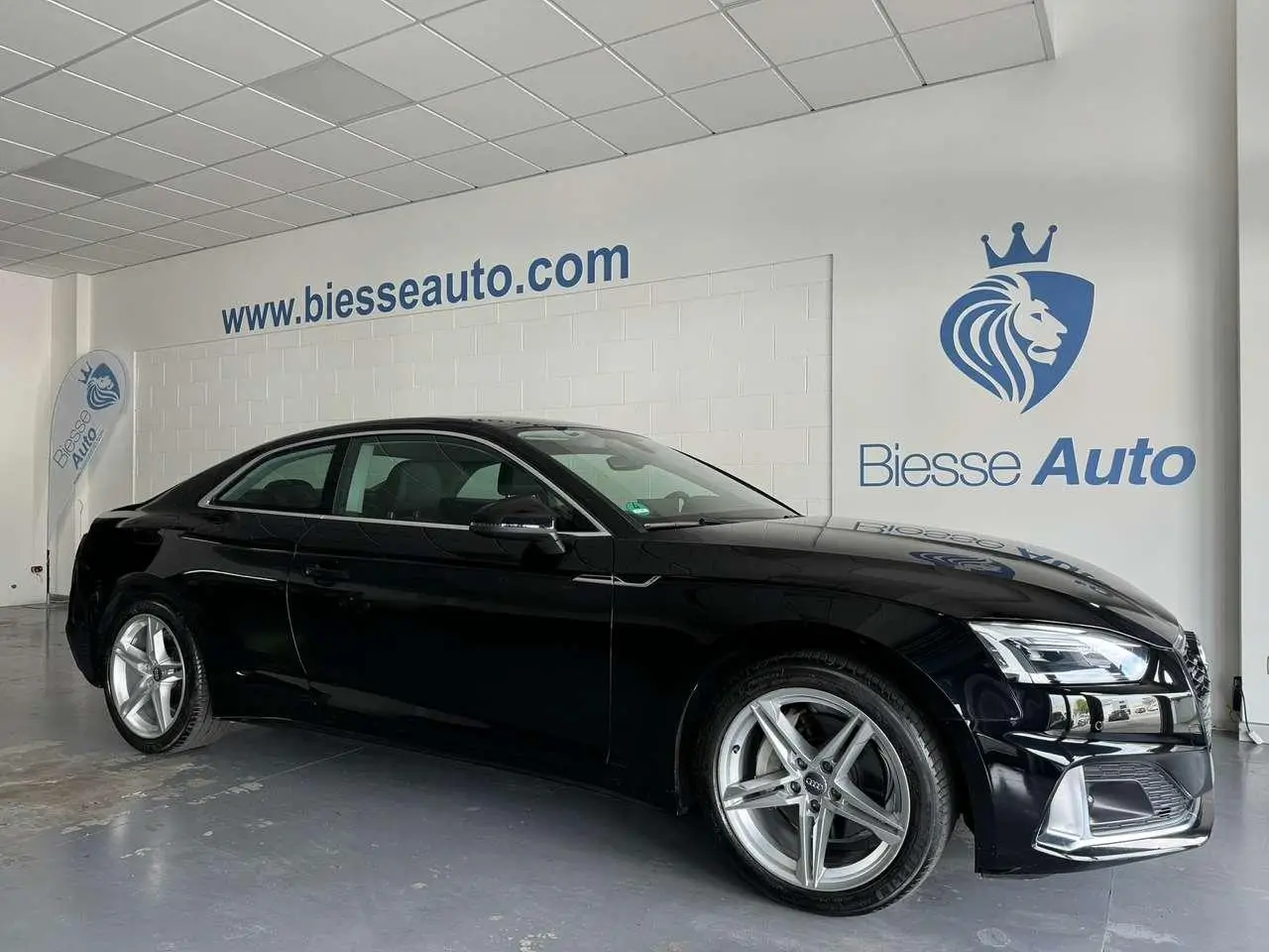 Photo 1 : Audi A5 2020 Diesel