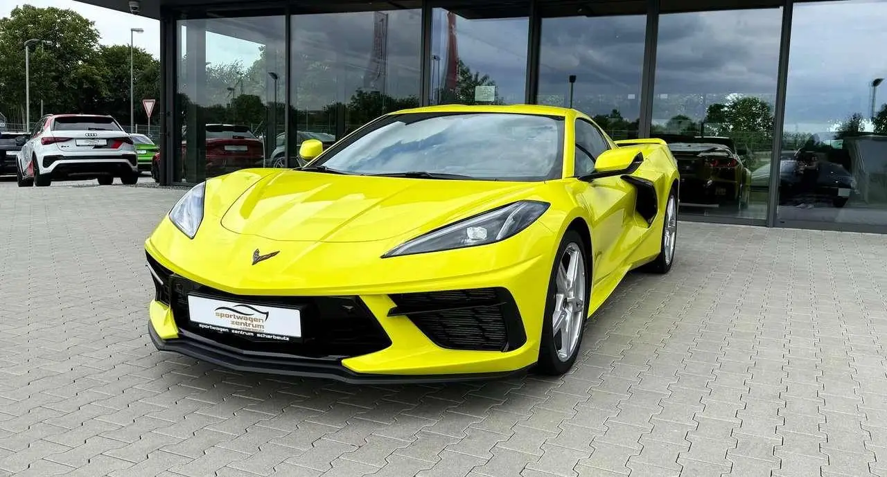 Photo 1 : Corvette C8 2024 Petrol