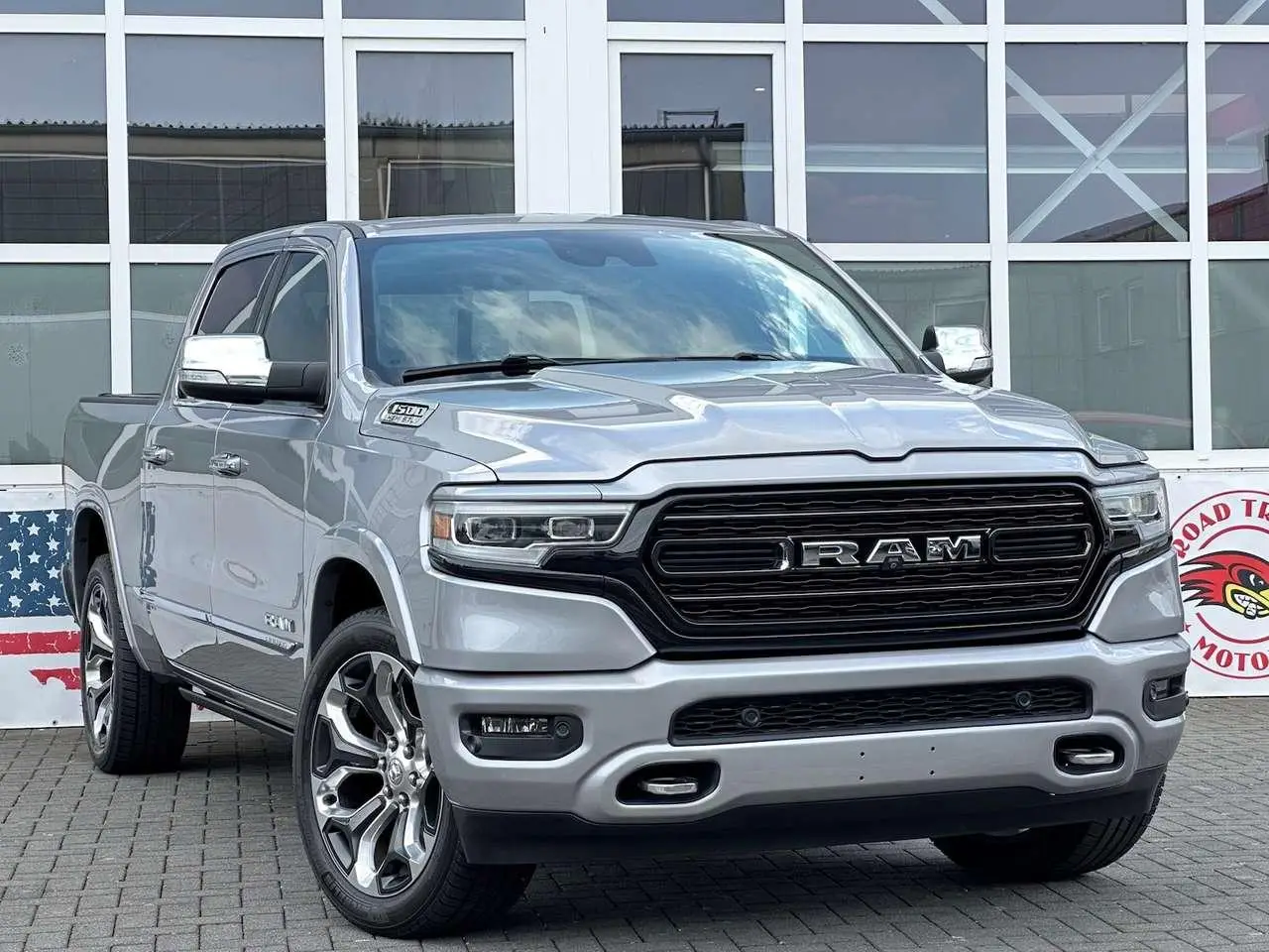 Photo 1 : Dodge Ram 2019 Petrol