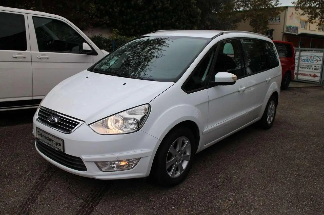 Photo 1 : Ford Galaxy 2015 Petrol