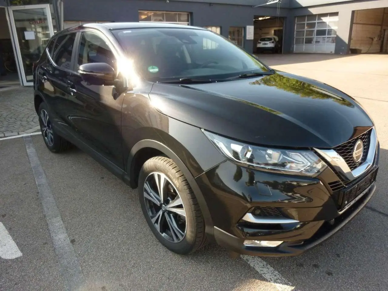 Photo 1 : Nissan Qashqai 2019 Petrol