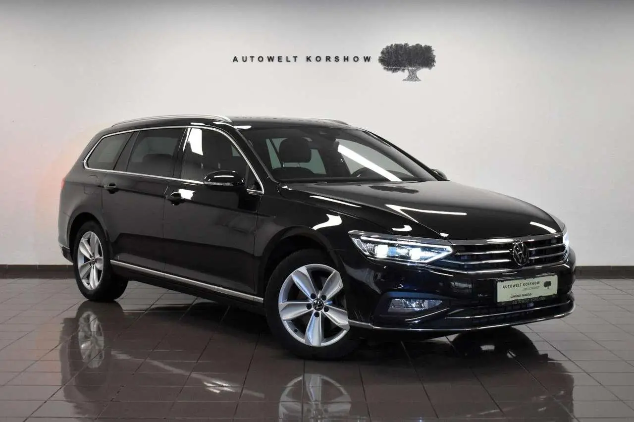 Photo 1 : Volkswagen Passat 2023 Diesel