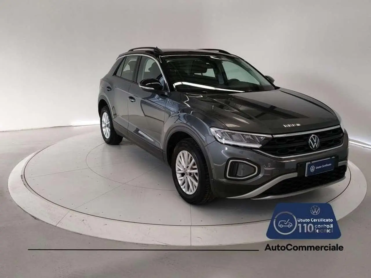 Photo 1 : Volkswagen T-roc 2023 Diesel