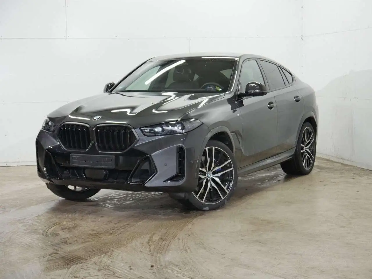 Photo 1 : Bmw X6 2023 Petrol