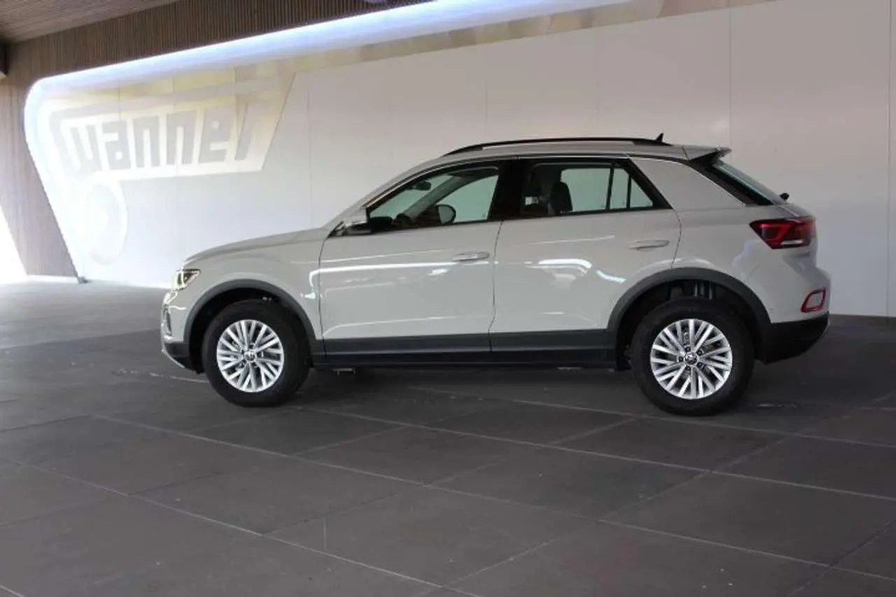 Photo 1 : Volkswagen T-roc 2024 Petrol