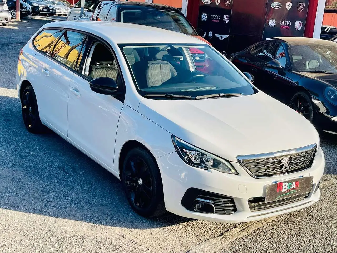 Photo 1 : Peugeot 308 2018 Diesel