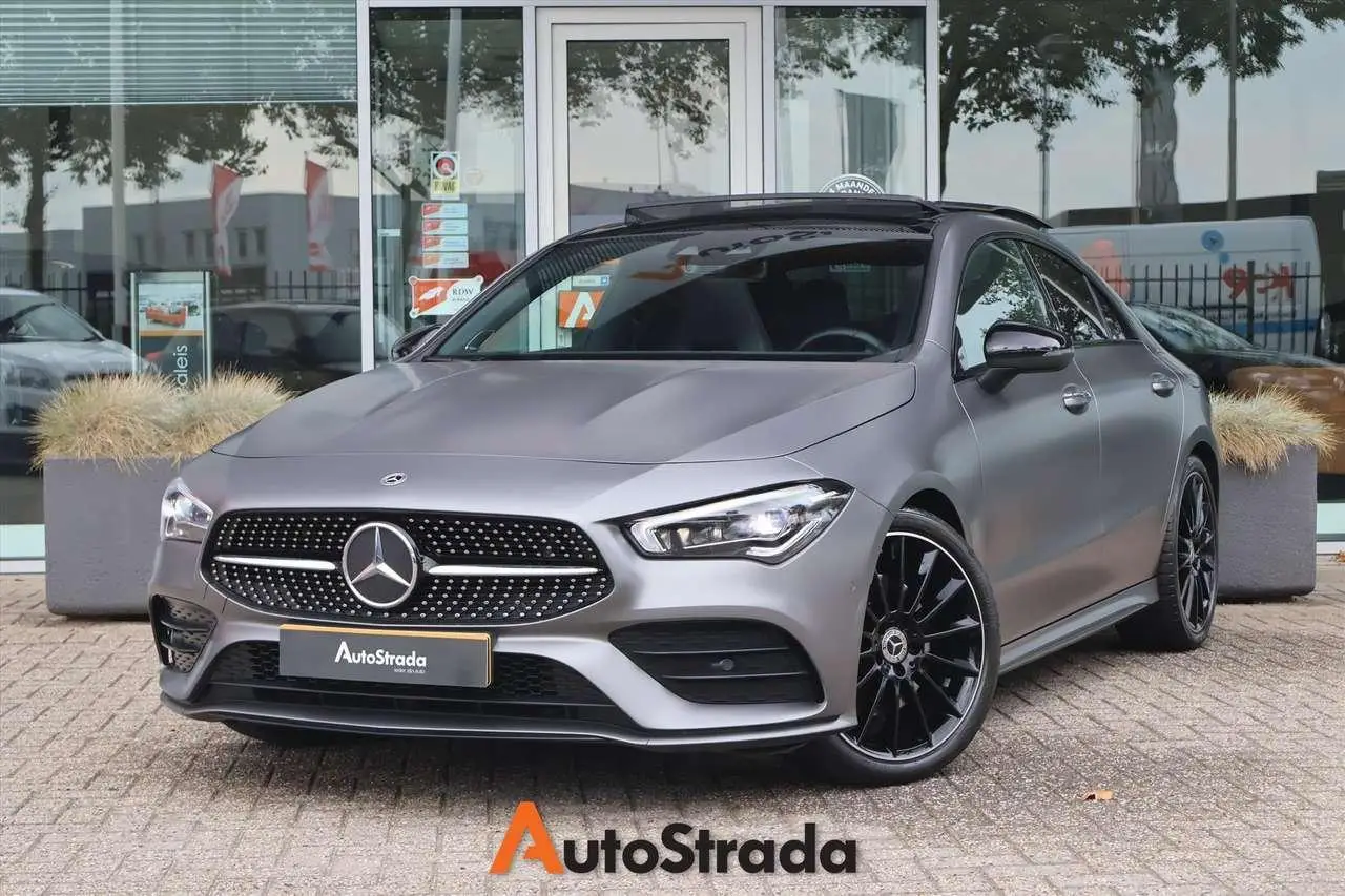 Photo 1 : Mercedes-benz Classe Cla 2021 Essence