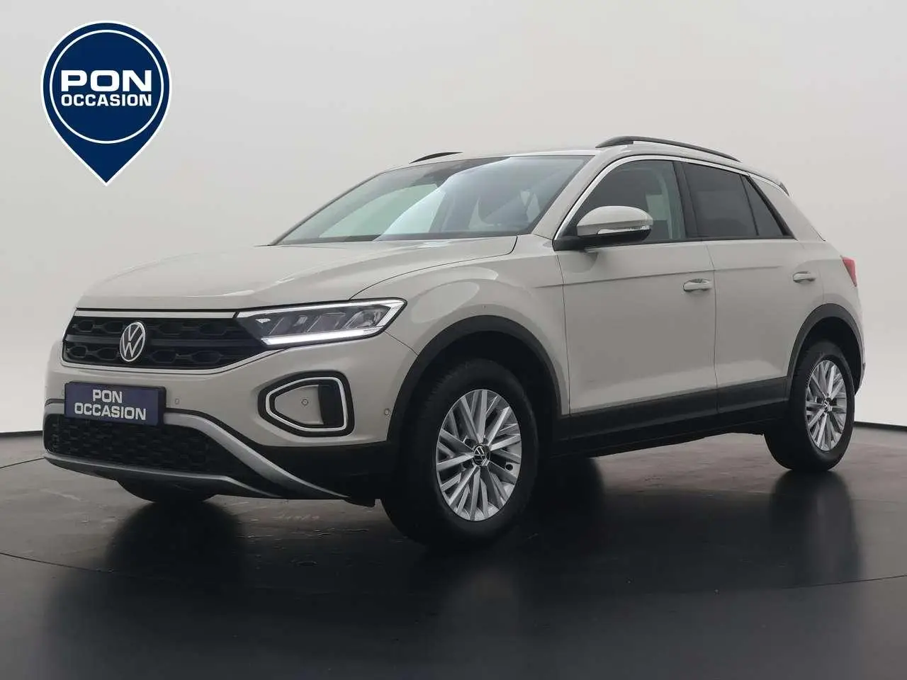 Photo 1 : Volkswagen T-roc 2023 Petrol