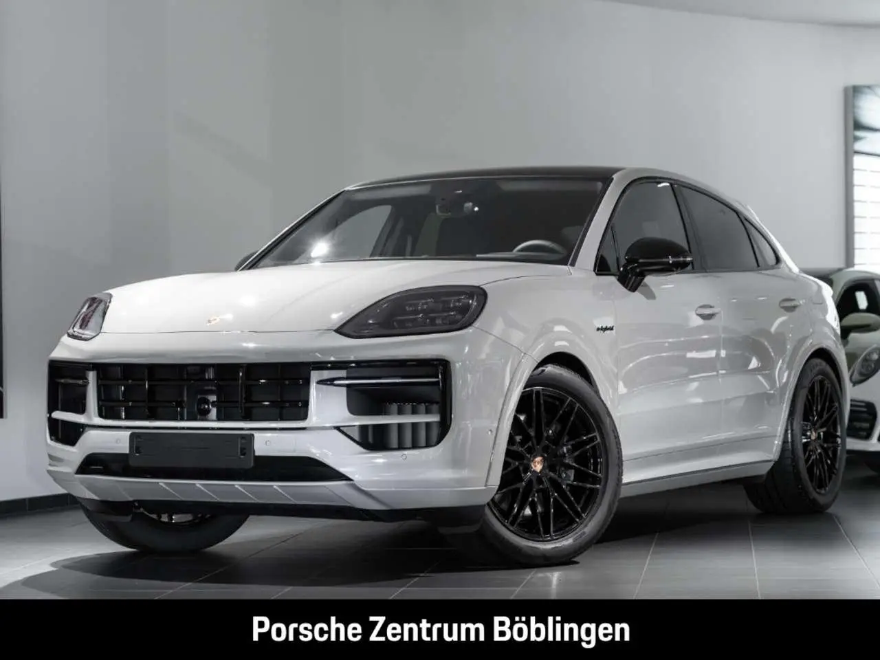 Photo 1 : Porsche Cayenne 2024 Hybrid