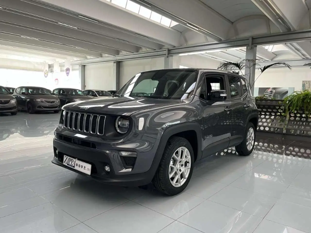 Photo 1 : Jeep Renegade 2024 Essence