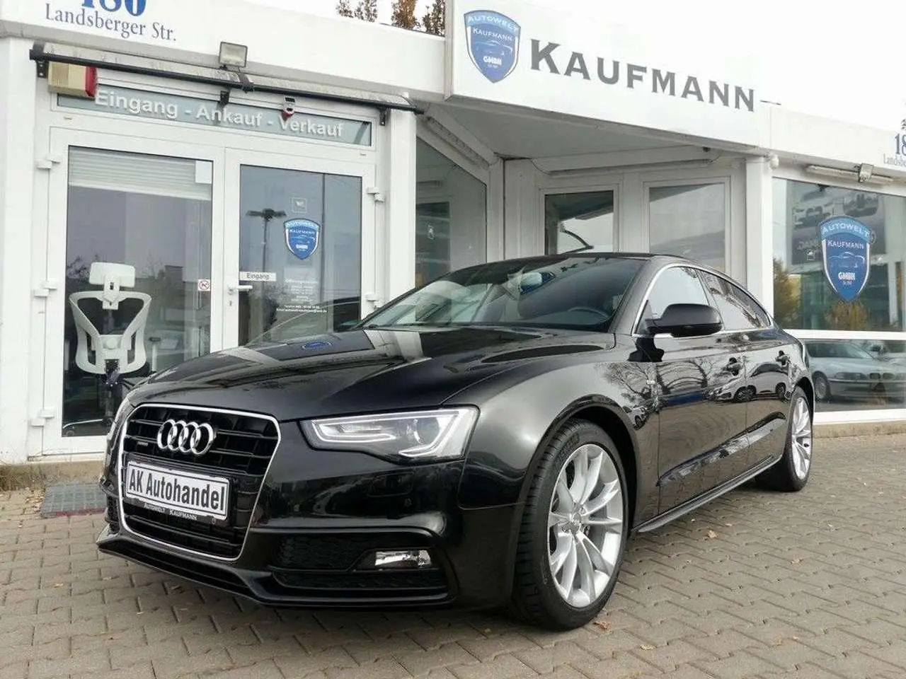 Photo 1 : Audi A5 2017 Petrol