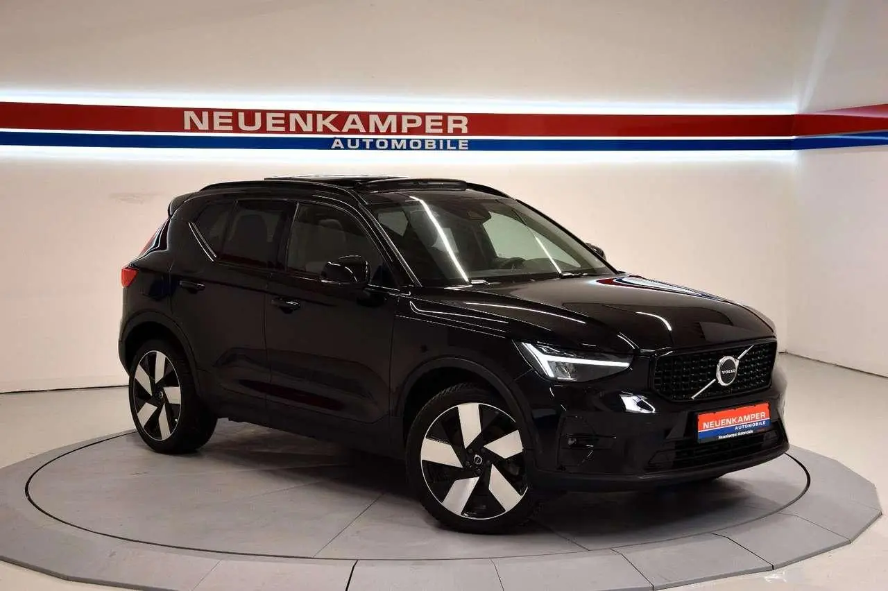 Photo 1 : Volvo Xc40 2023 Hybrid