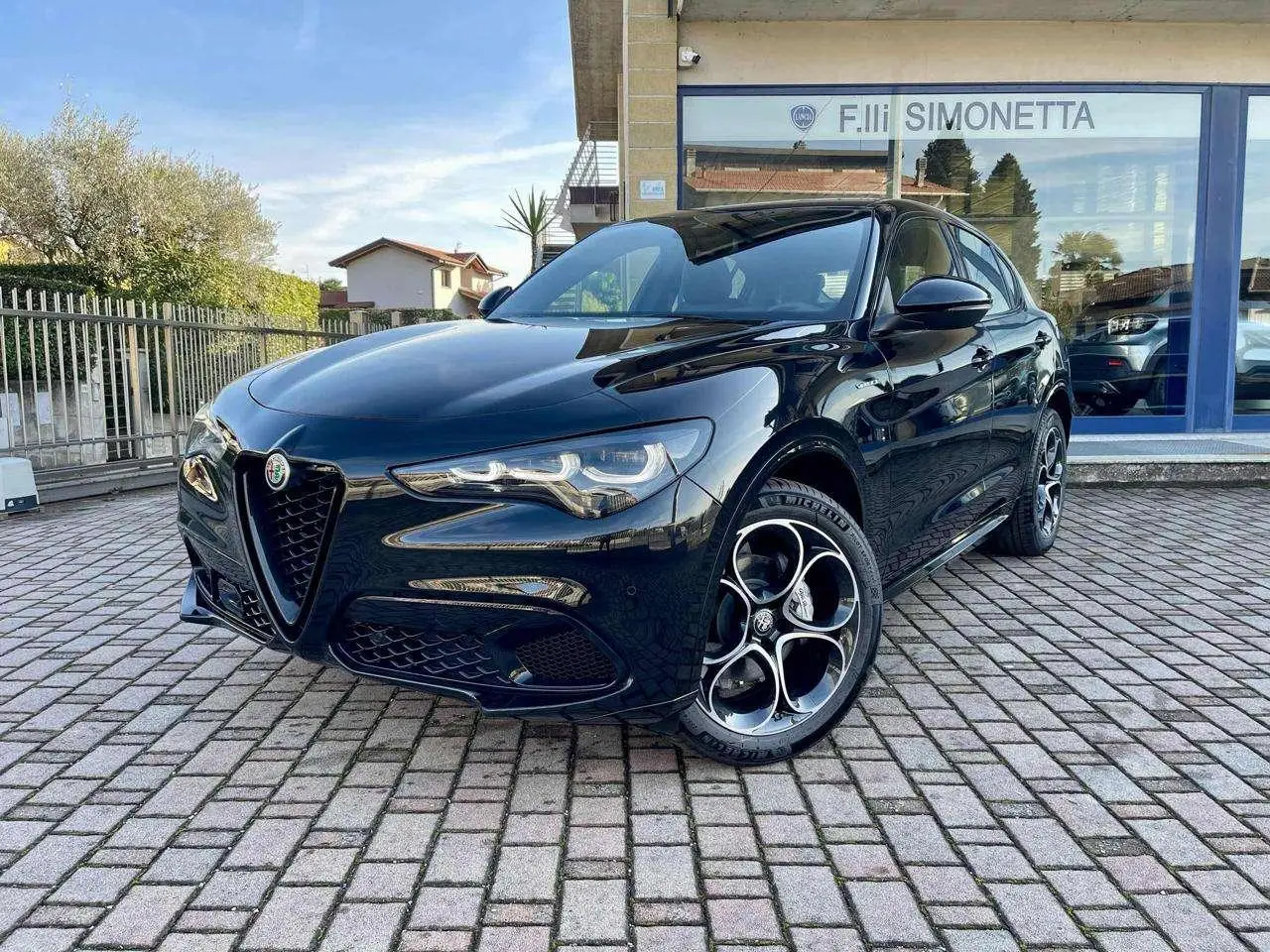 Photo 1 : Alfa Romeo Stelvio 2024 Petrol