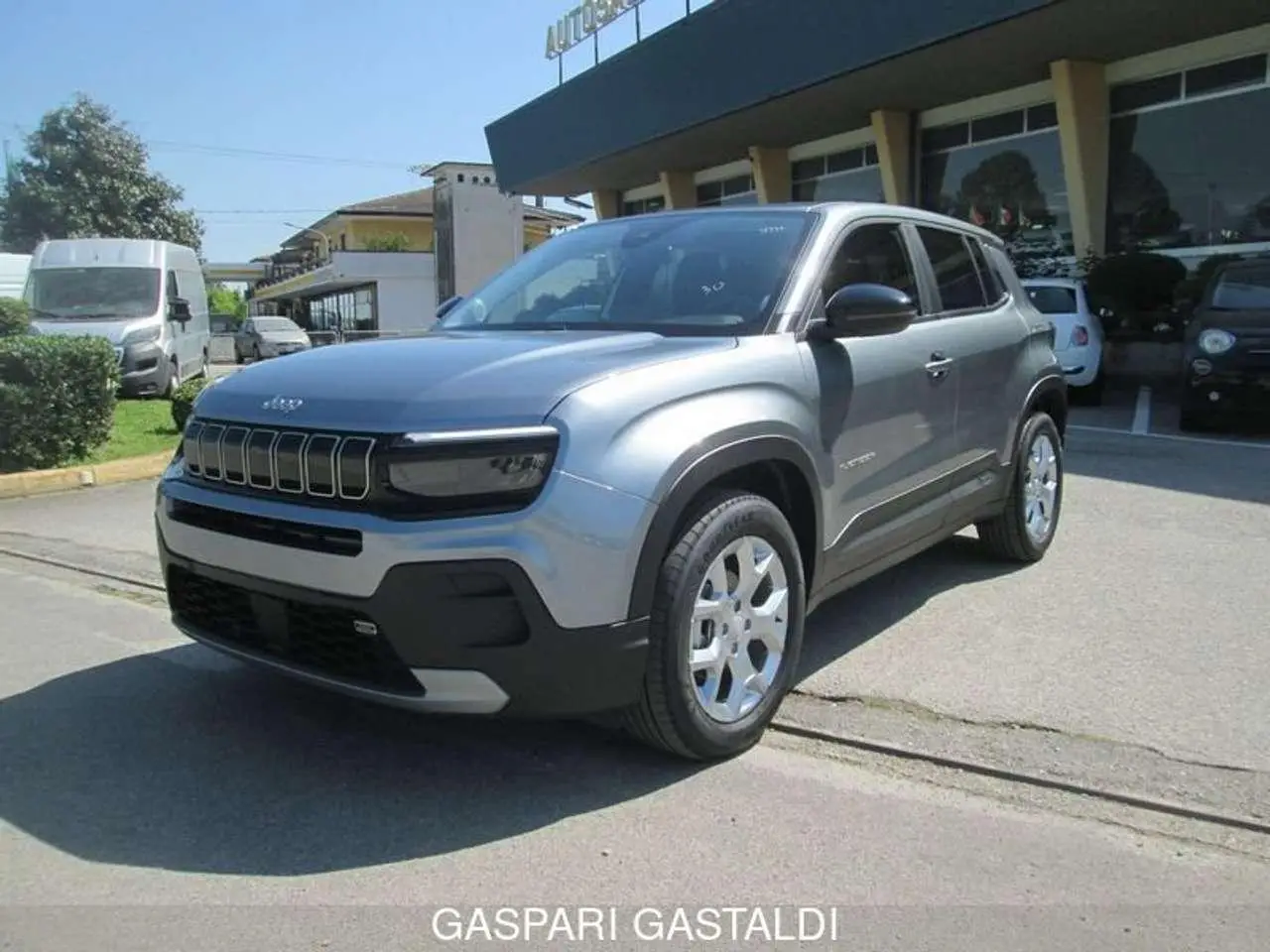 Photo 1 : Jeep Avenger 2024 Essence