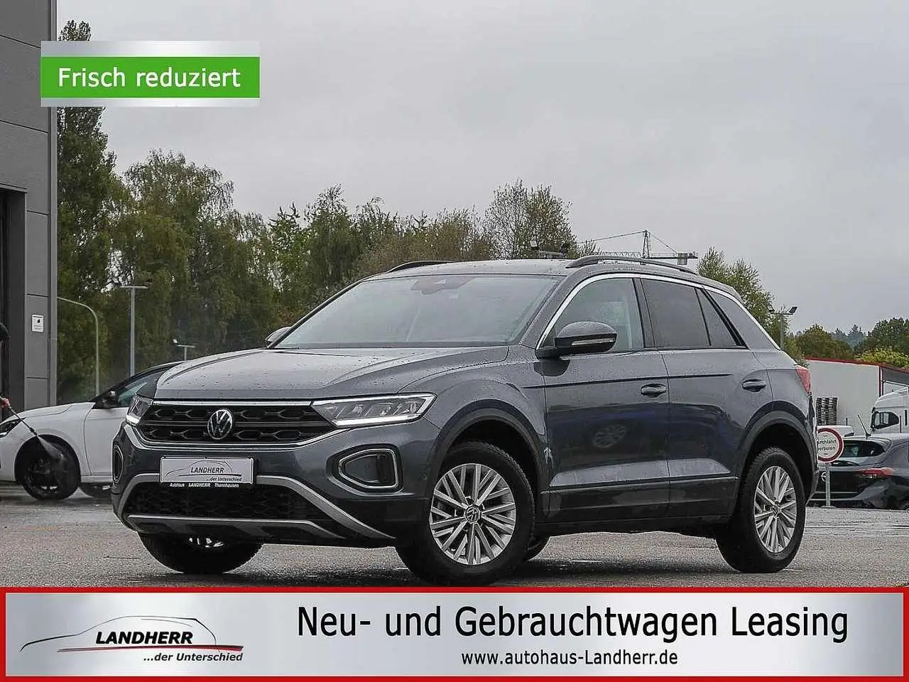 Photo 1 : Volkswagen T-roc 2023 Essence