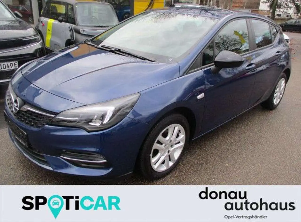 Photo 1 : Opel Astra 2021 Essence