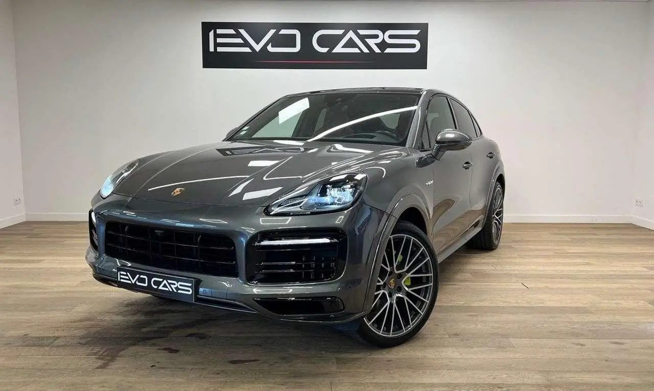 Photo 1 : Porsche Cayenne 2020 Hybrid