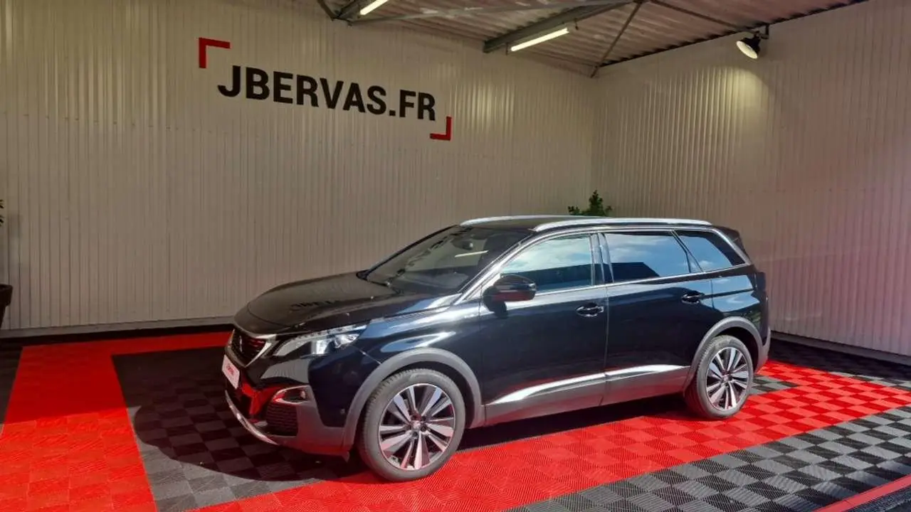 Photo 1 : Peugeot 5008 2019 Diesel