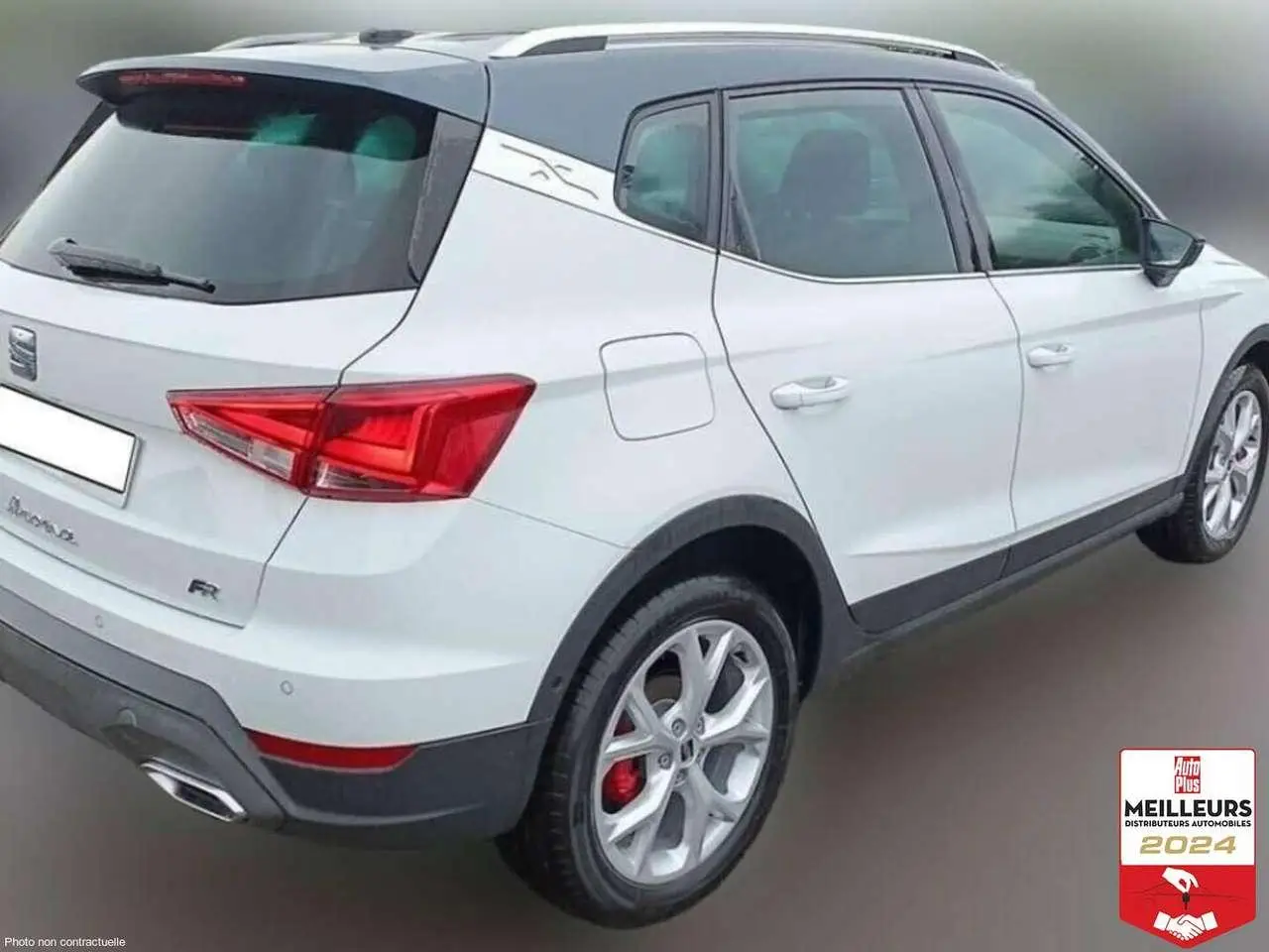 Photo 1 : Seat Arona 2024 Essence