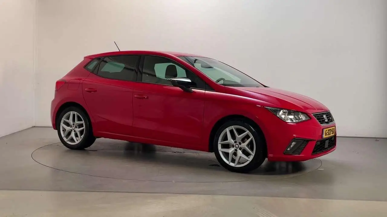 Photo 1 : Seat Ibiza 2019 Petrol