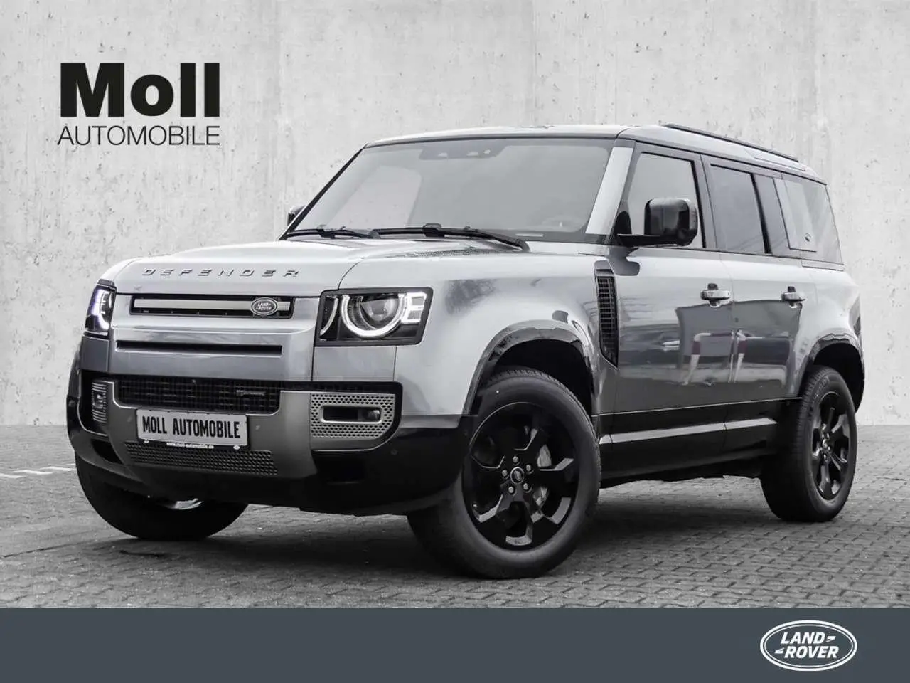 Photo 1 : Land Rover Defender 2023 Essence