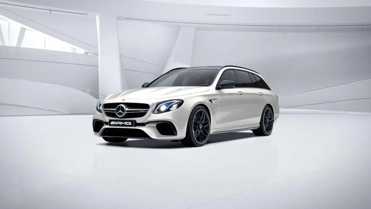 Photo 1 : Mercedes-benz Classe E 2018 Petrol