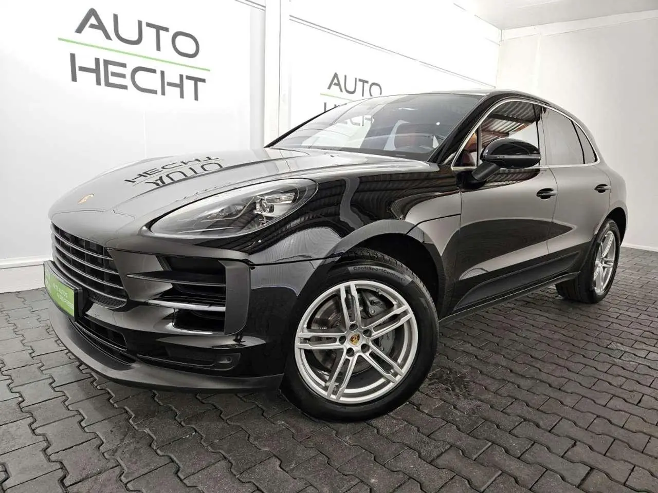 Photo 1 : Porsche Macan 2019 Petrol