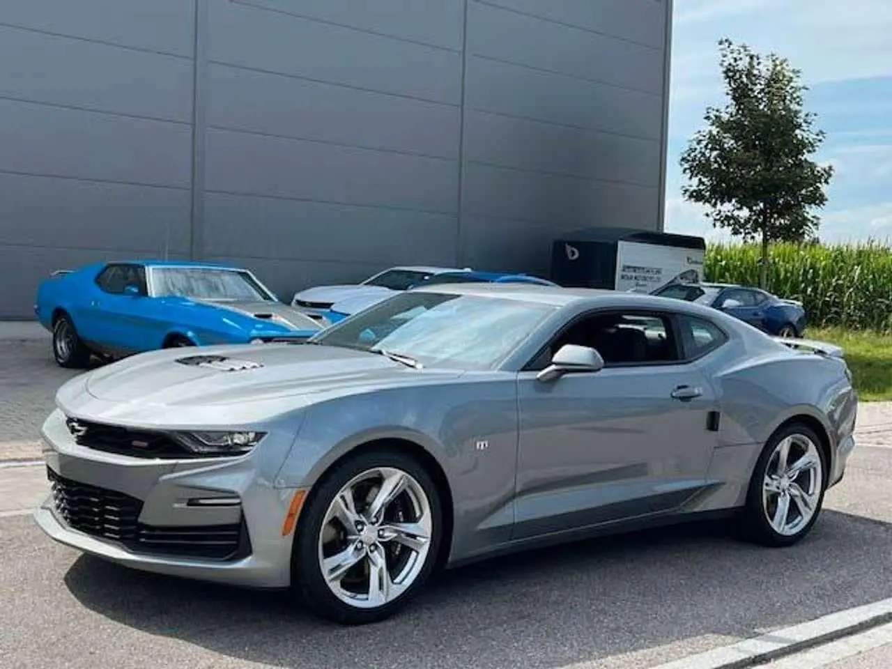 Photo 1 : Chevrolet Camaro 2024 Essence