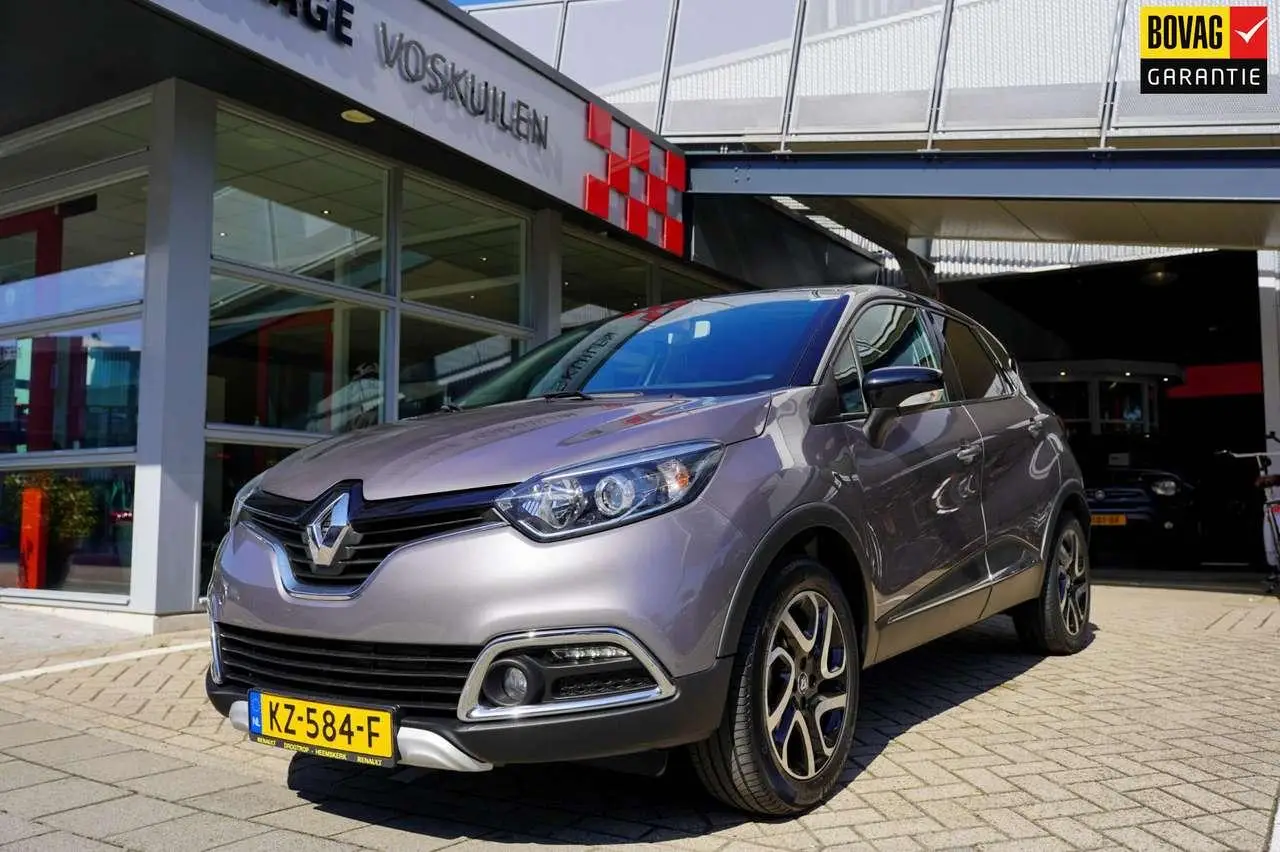 Photo 1 : Renault Captur 2017 Petrol