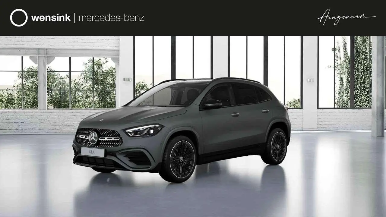 Photo 1 : Mercedes-benz Classe Gla 2024 Hybride