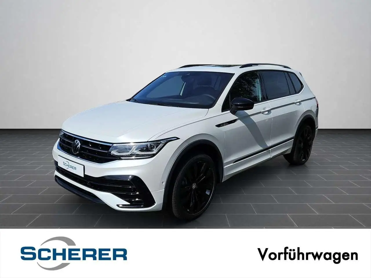 Photo 1 : Volkswagen Tiguan 2024 Essence