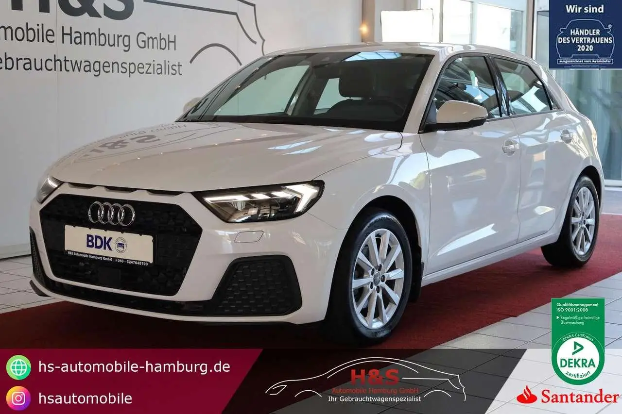 Photo 1 : Audi A1 2020 Essence