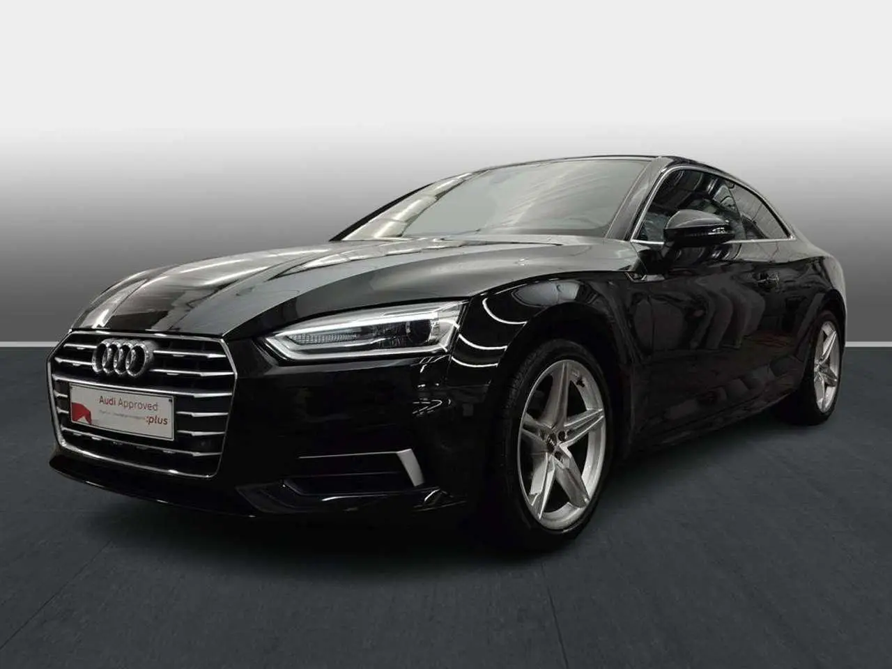 Photo 1 : Audi A5 2018 Essence