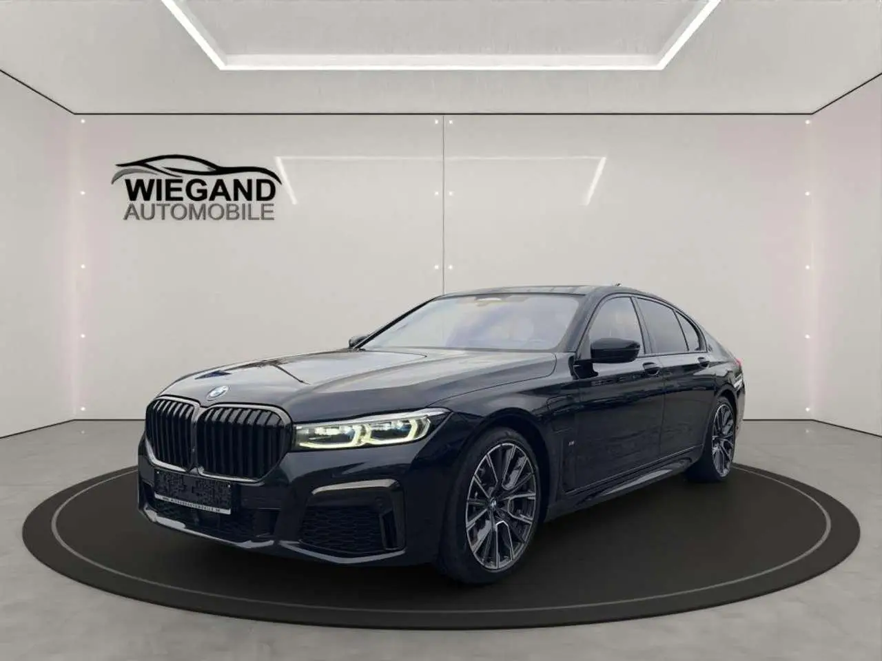 Photo 1 : Bmw Serie 7 2019 Hybrid