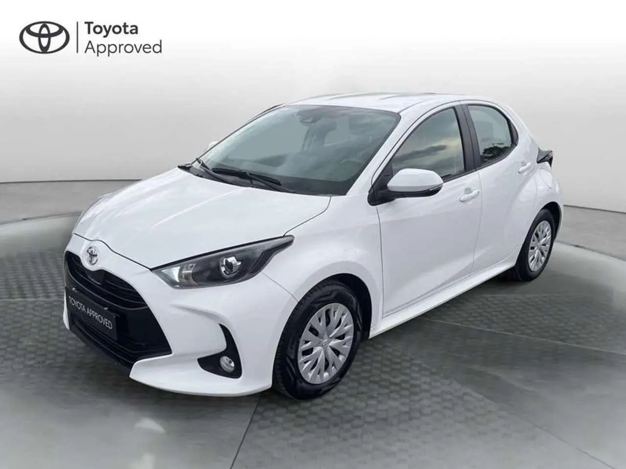 Photo 1 : Toyota Yaris 2023 Essence