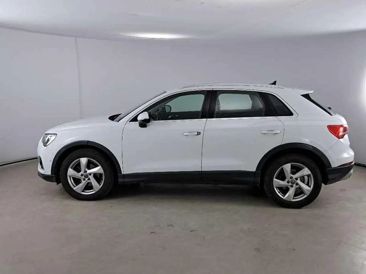 Photo 1 : Audi Q3 2019 Diesel