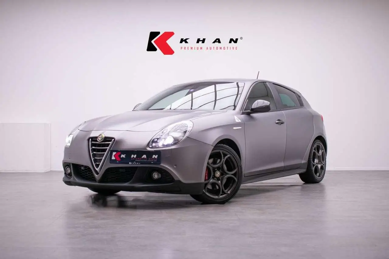 Photo 1 : Alfa Romeo Giulietta 2015 Petrol