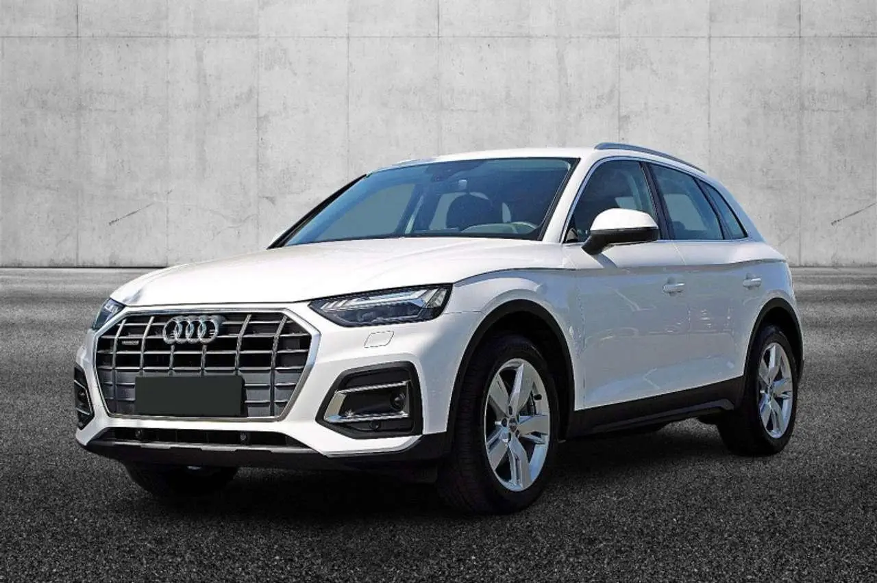 Photo 1 : Audi Q5 2020 Hybrid