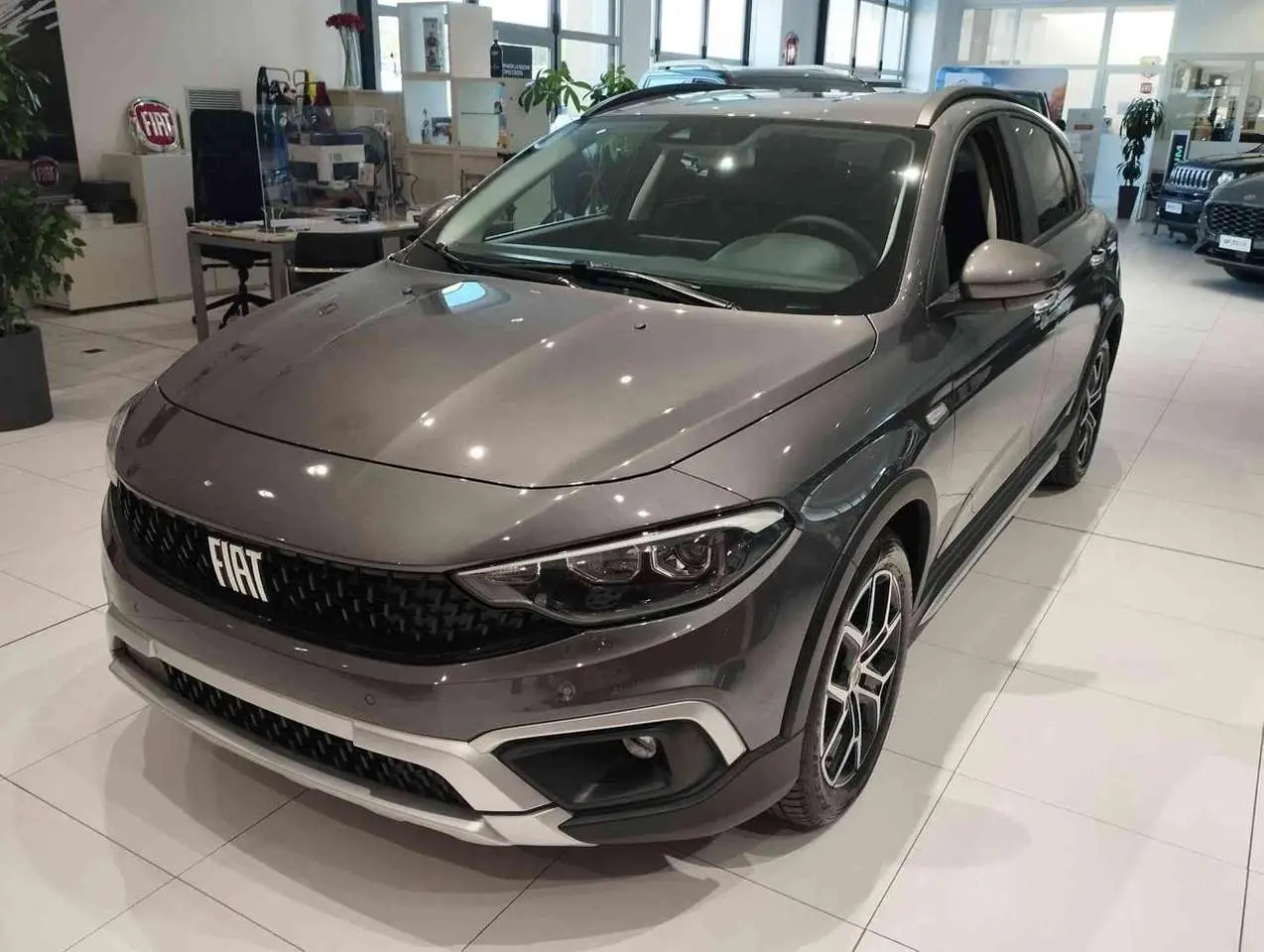 Photo 1 : Fiat Tipo 2023 Hybrid