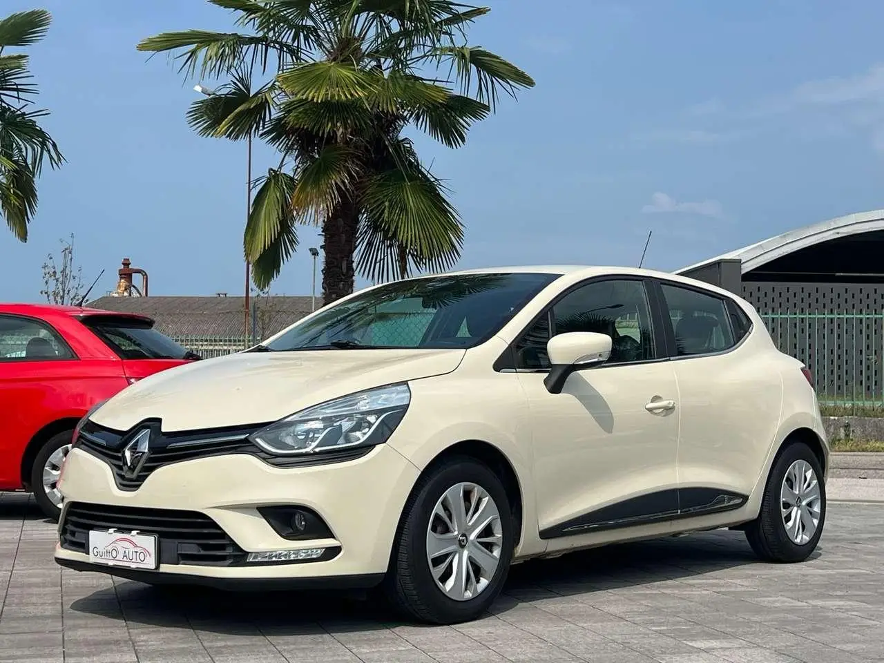 Photo 1 : Renault Clio 2018 Petrol