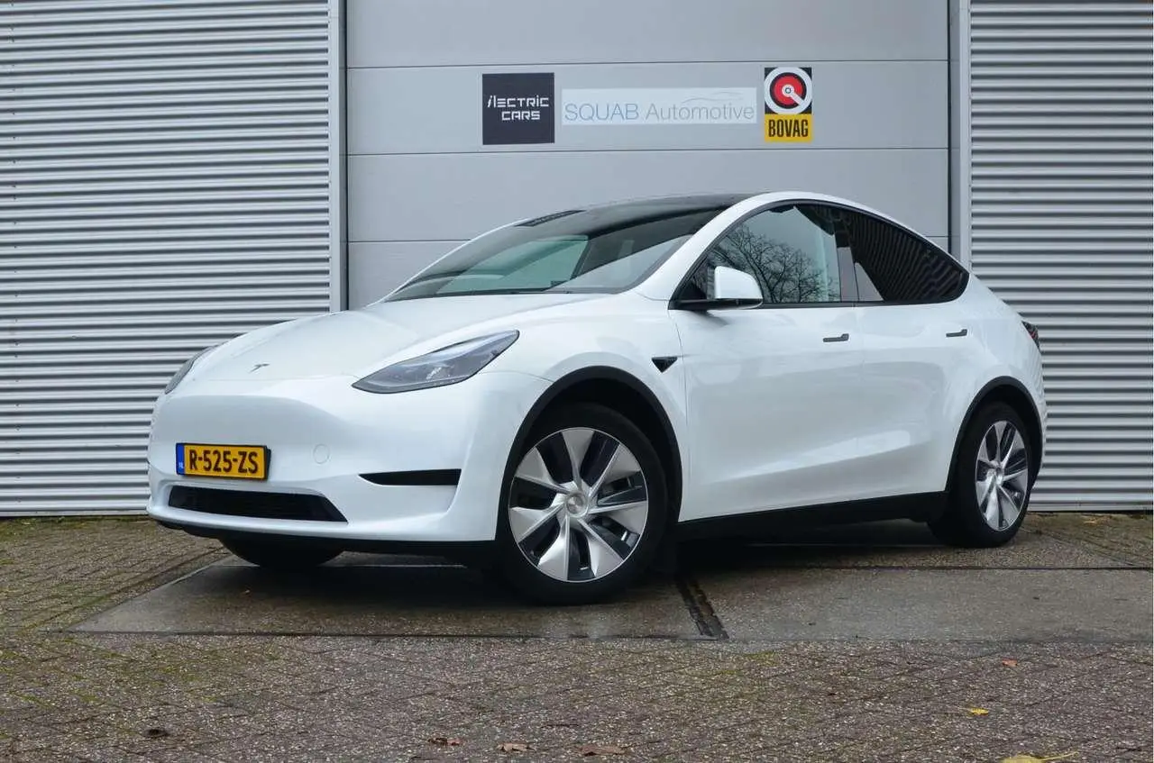 Photo 1 : Tesla Model Y 2022 Electric